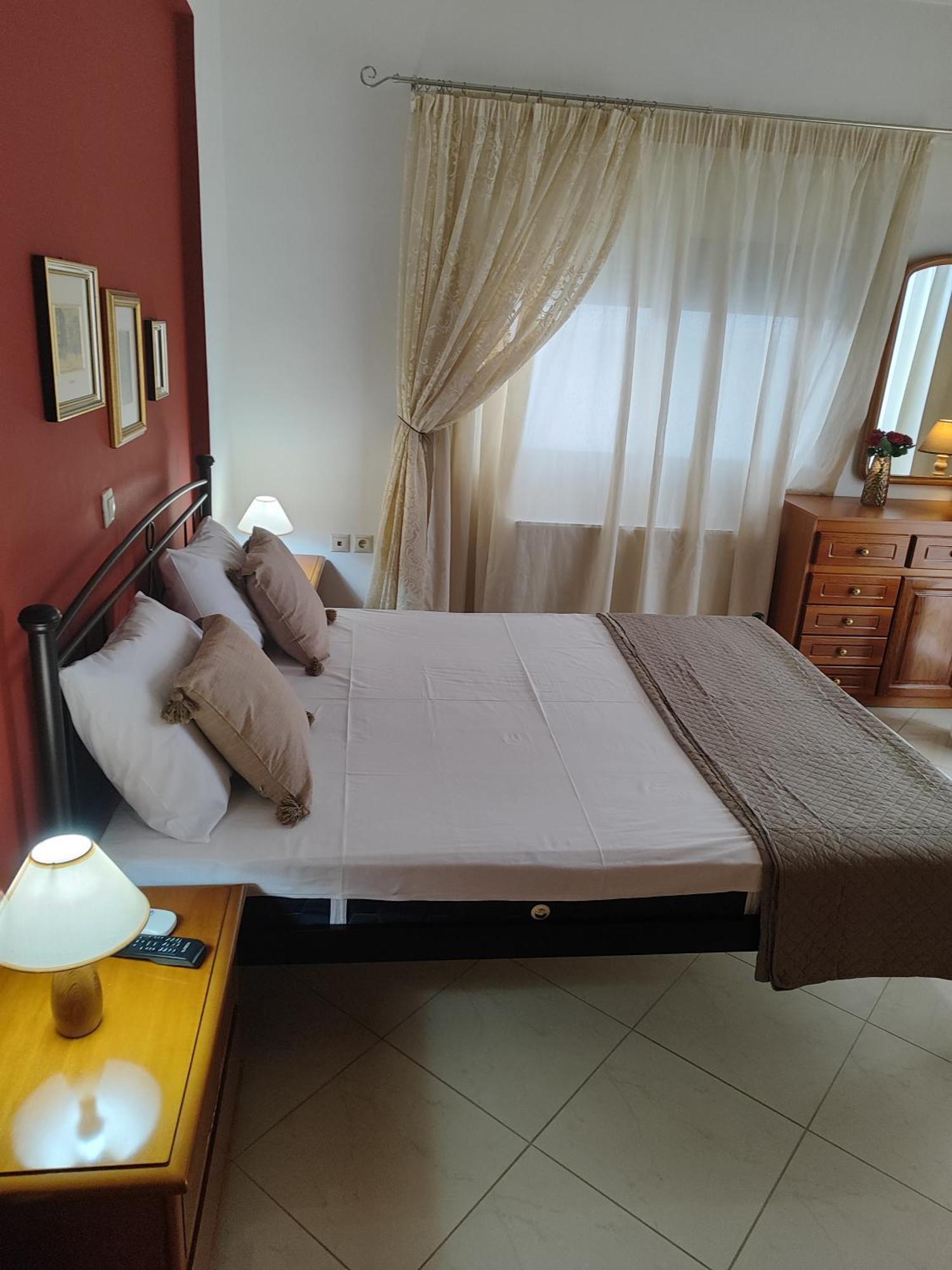 Klio'S Apartment ลาวริออน ภายนอก รูปภาพ